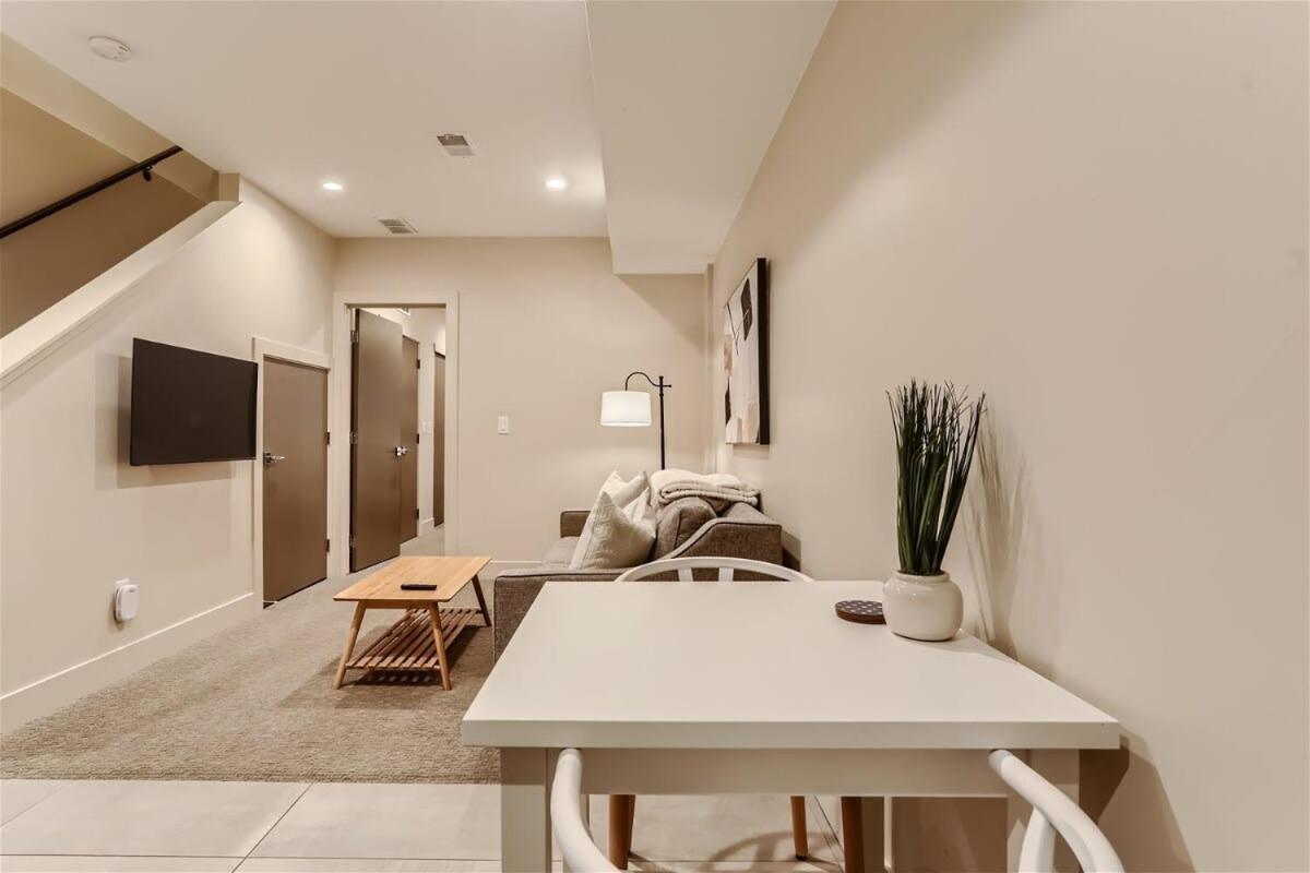 Serenity At Sloan'S 1-Br With A Modern Twist Denver Bagian luar foto