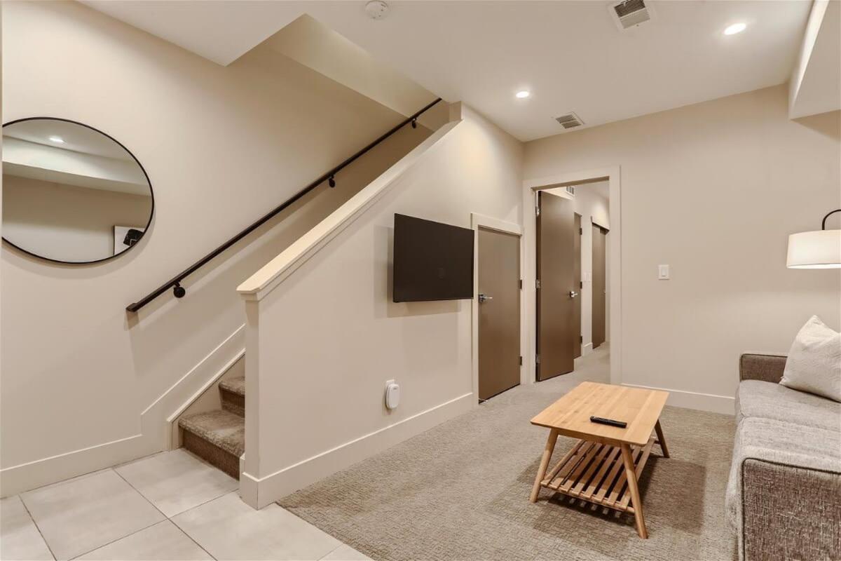 Serenity At Sloan'S 1-Br With A Modern Twist Denver Bagian luar foto
