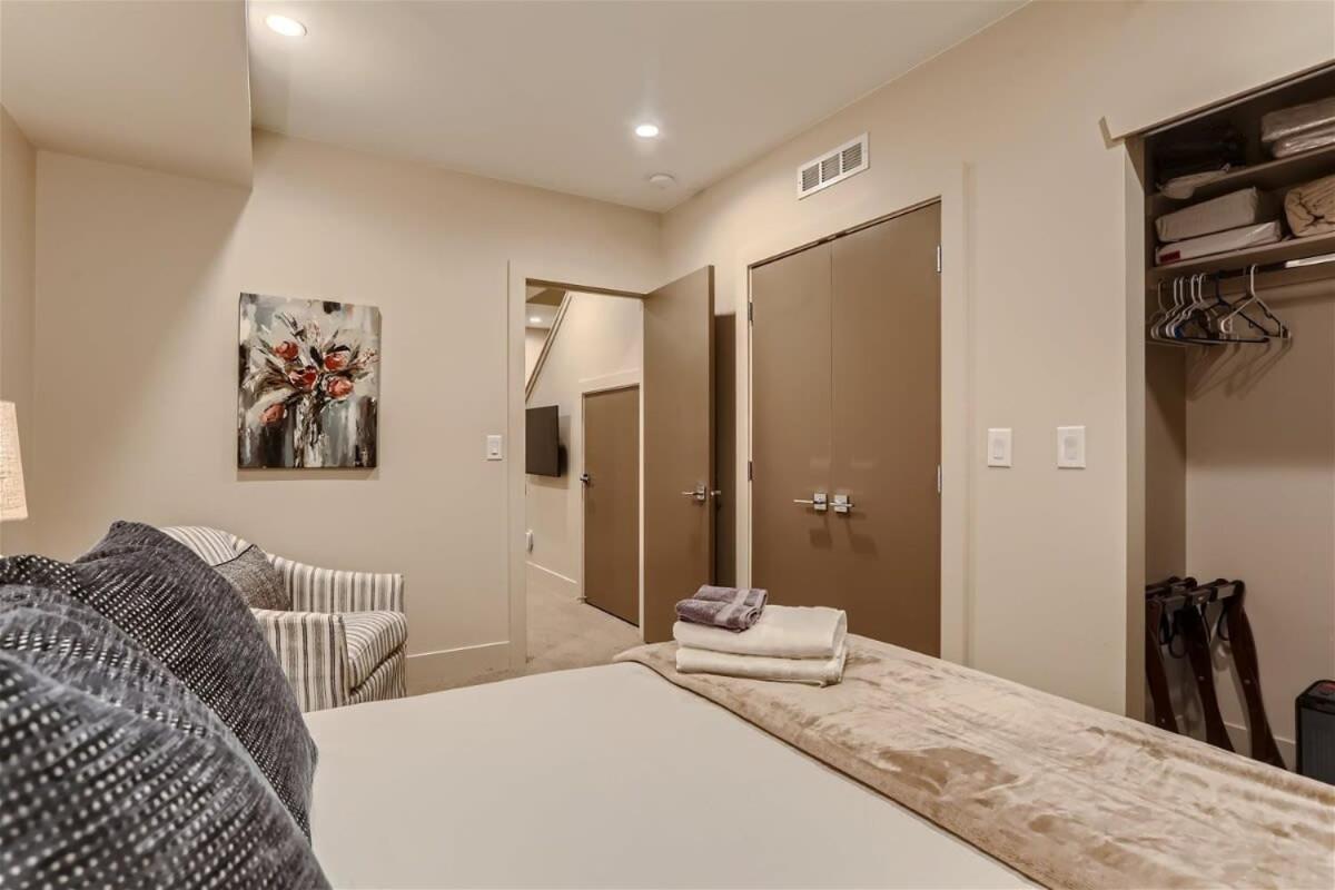 Serenity At Sloan'S 1-Br With A Modern Twist Denver Bagian luar foto