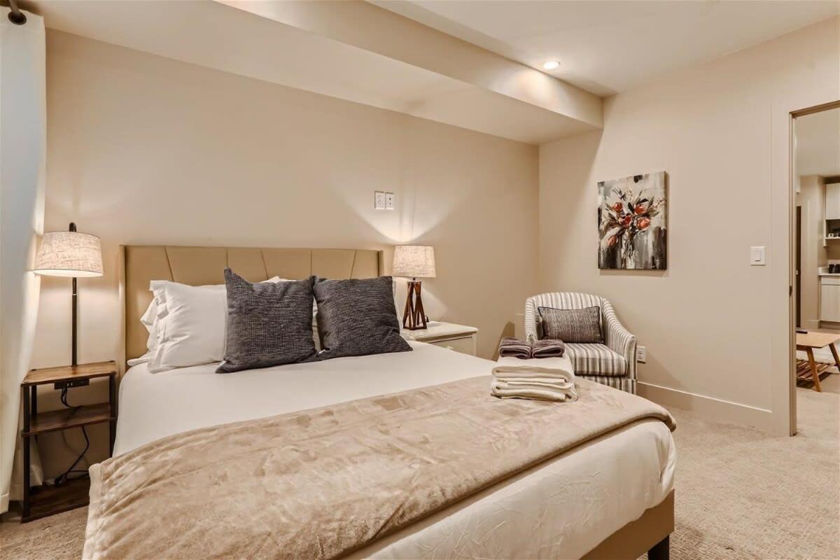 Serenity At Sloan'S 1-Br With A Modern Twist Denver Bagian luar foto